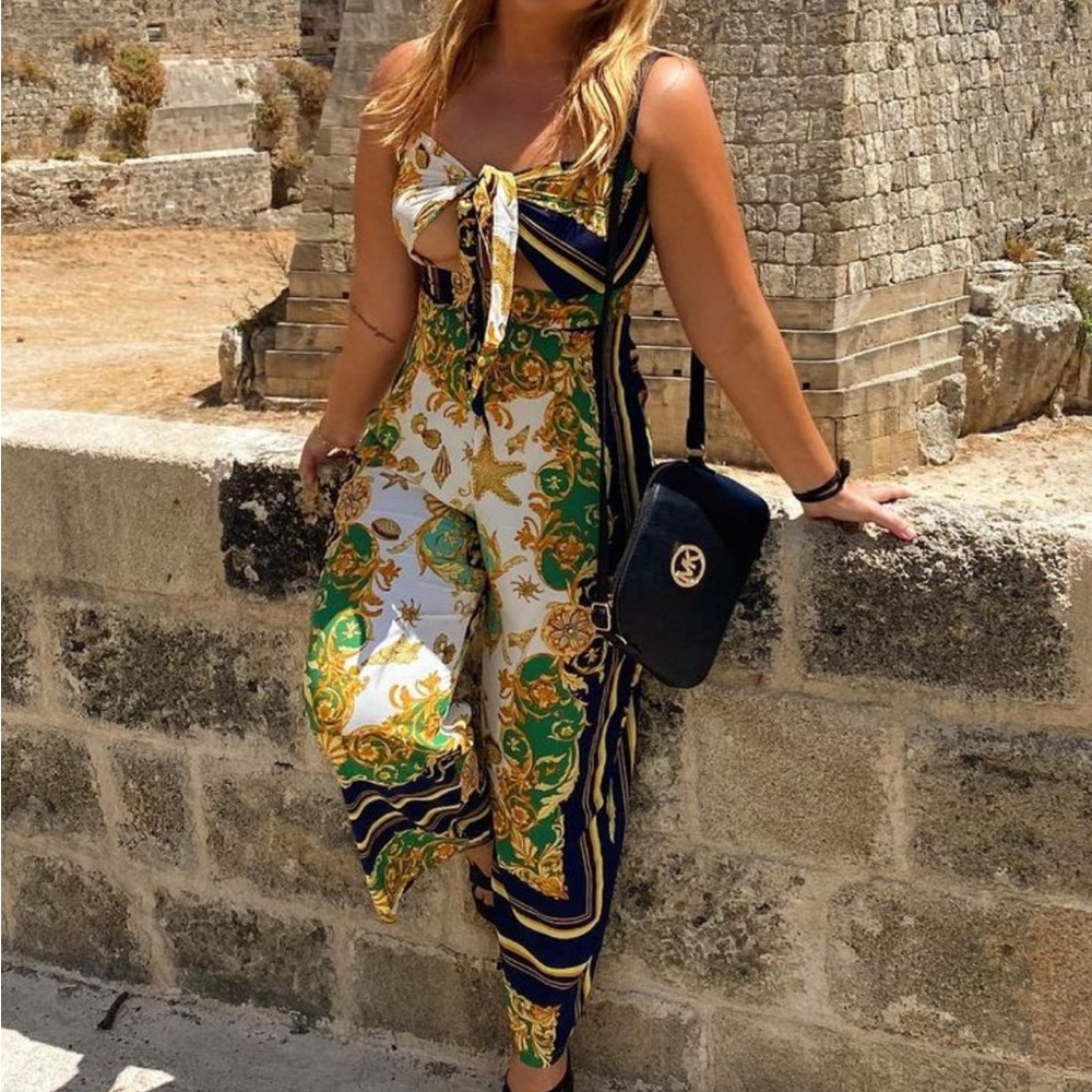 Beautiful tie front PLT jumpsuit, beautiful for summer vacations!